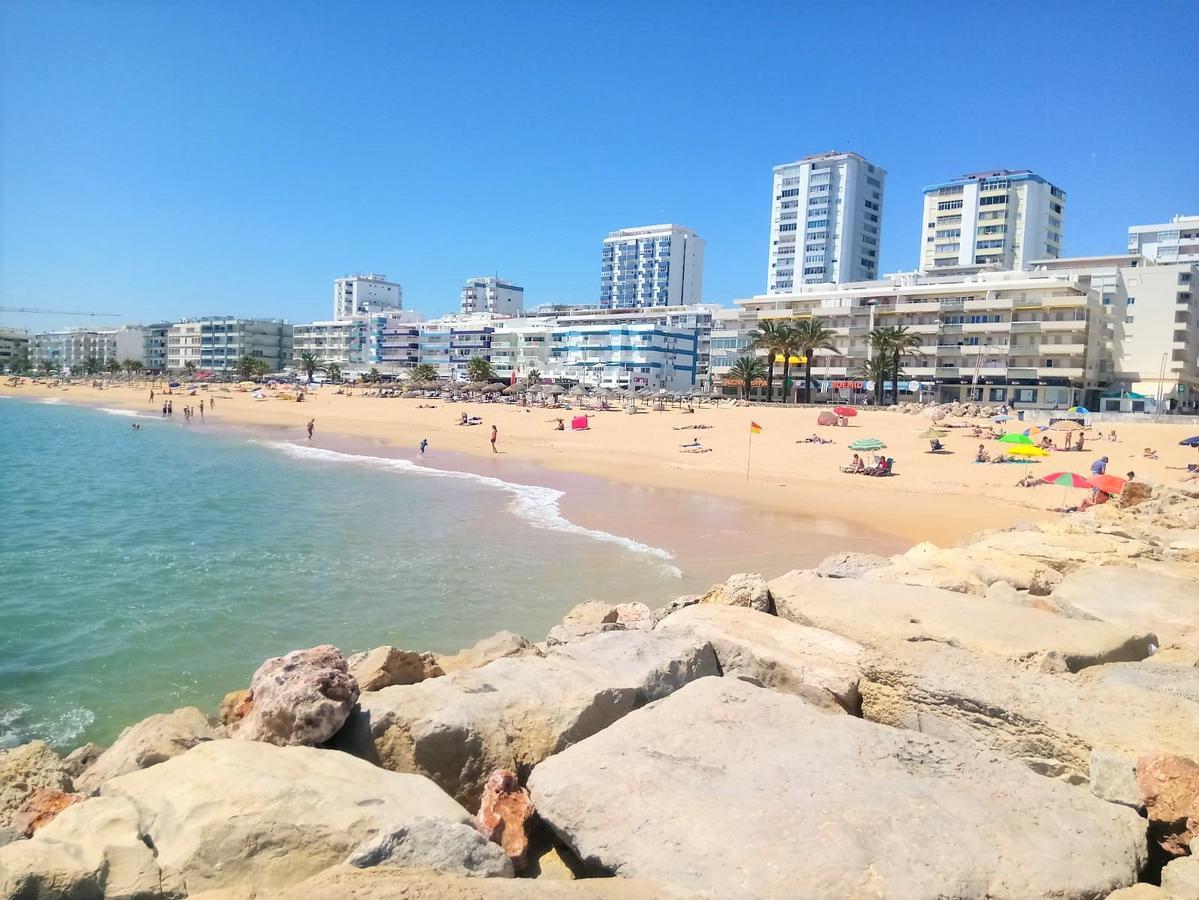 Mira Atlantico 13- Terraco Com Vista Mar E Cidade, Wifi, 80Mt Praia Quarteira Exterior photo